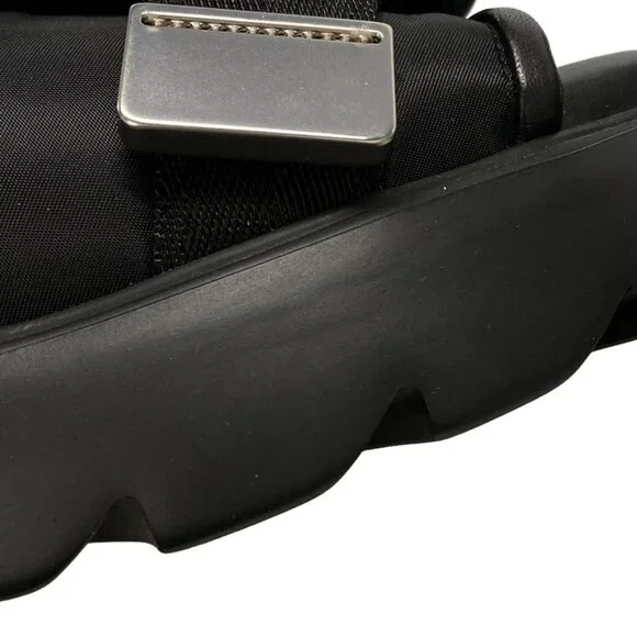 BOTTEGA VENETA - Black Chemical Fiber Leather Rubber Men's Sandals 607-080425 - Picture 9 of 12